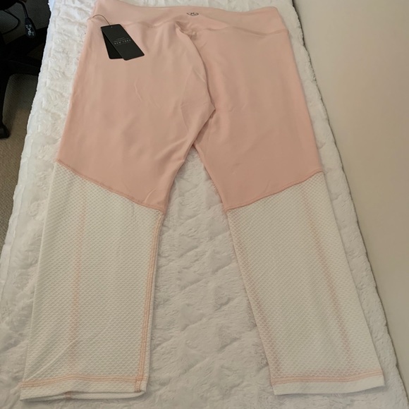 🤍NYL Baby Pink and White Workout Pants-New🤍 - Picture 7 of 9
